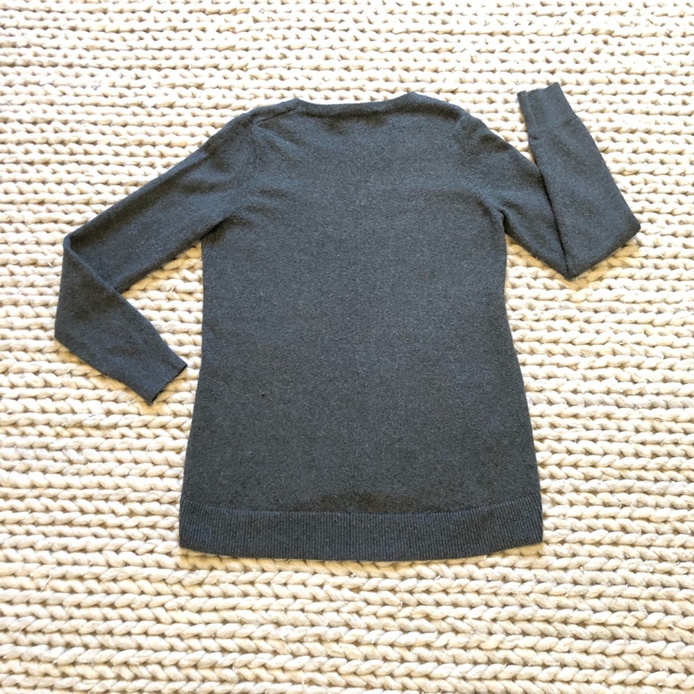 LOFT Sweater - Picture 4 of 7
